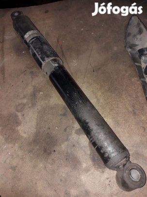 Iveco Daily Hátsó Lengéscsillapító