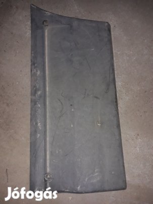 Iveco Daily Jobb Első Ajtó Díszléc