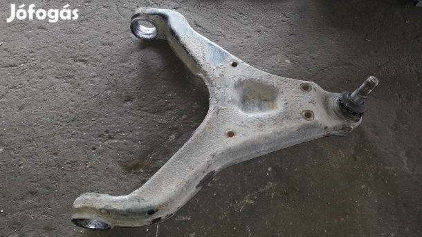 Iveco Daily Jobb Első Alsó Lengőkar