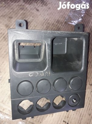 Iveco Daily Középkonzol Keret