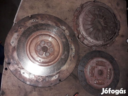 Iveco Daily Kuplung Szett + Egytömegű Lendkerék