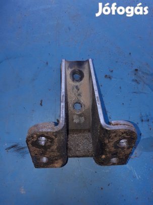 Iveco Daily Motortartó Bak