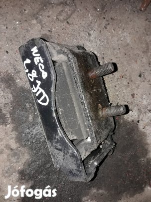 Iveco Daily Motortartó Bak