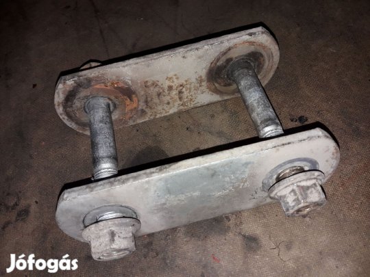 Iveco Daily Rugó Tartó Kengyel / Cuppánt