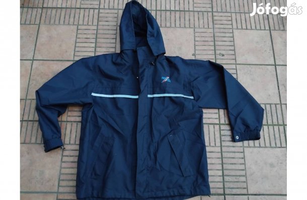 Iveco kapucnis munkás kabát kamionos vízálló munkáskabát L