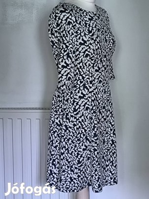 Izabel London, új ruha 