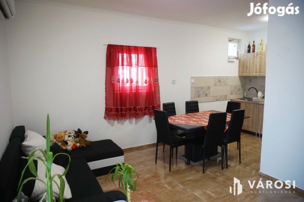 Ízlésesen felújított családi ház!