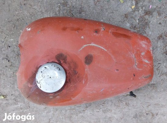 Izs 56 benzintank eladó