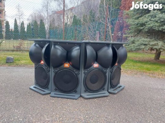 JBL 4726 professional PA speakers disco club event