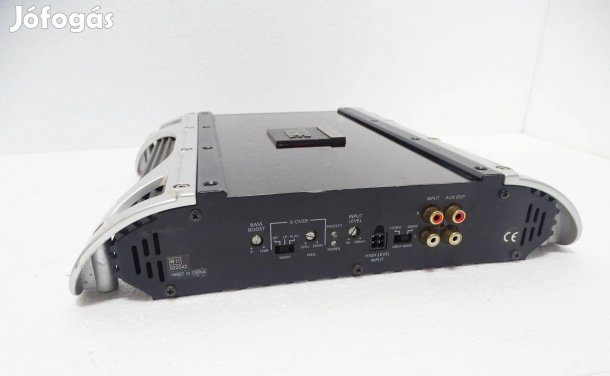 JBL Grand Touring autós erősítő autó hifi