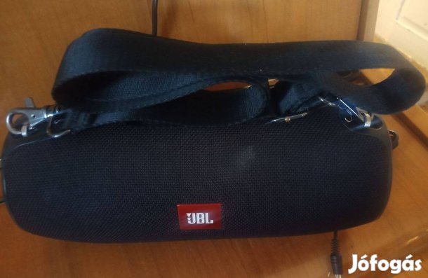 JBL Xtreme hordozható hangszóró