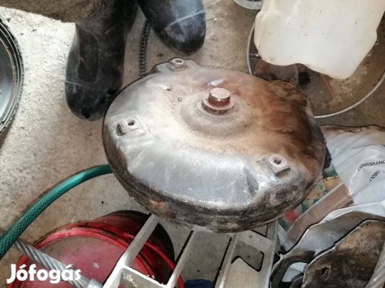 JCB Hidrodinamikus Tengelykapcsoló 04/600784 felújításra,270eft új ár!