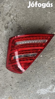 JOBB HÁTSÓ LÁMPA W221 A2218201464 eladó