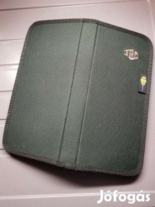 JRC előketartó 28 db előkével (31×14×4 cm) (1.)