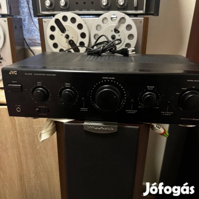 JVC AX-A372. Erősítő