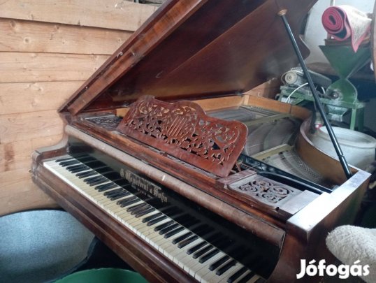 J.Wopaterni & Sohn zongora