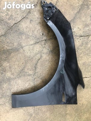 J astra bal első sárvéső