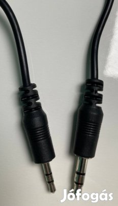 Jack-jack kábel (sztereo, 2,5 - 3,5 mm) (1.000 Ft)