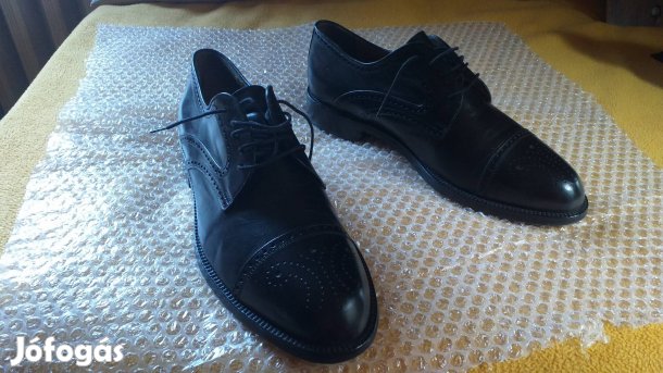 Jan Baran elegáns, könnyű, kézzelvarrt olasz félcipő