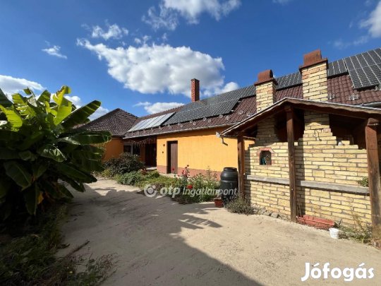 Jánoshalmai eladó 125 nm-es ház