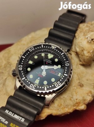 Japán Citizen Buvár 200m Acéltokos szép Automata karóra