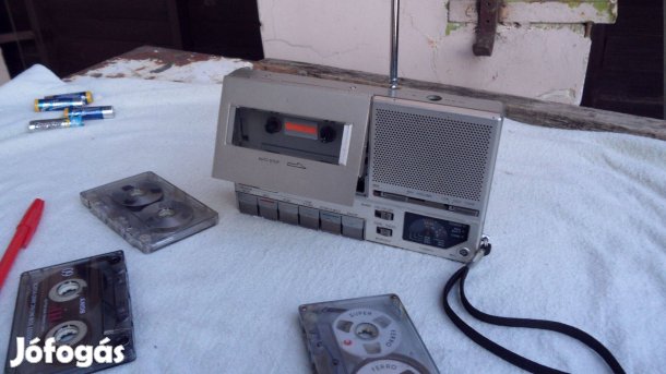 Japán Sony boombox "mini" magnetofon magnó, hordozhatós kazettával