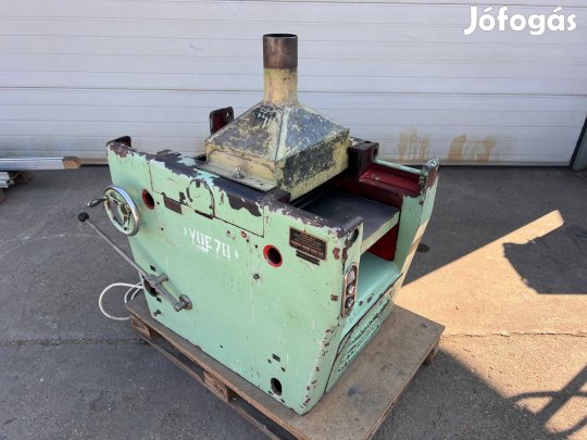 Jaroma vasatagoló gyalugép