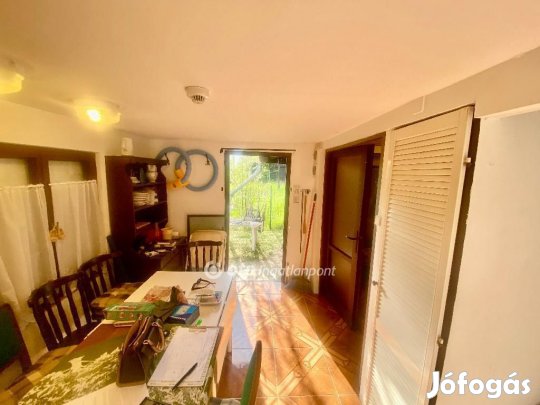 Jászapátii 55 nm-es ház eladó