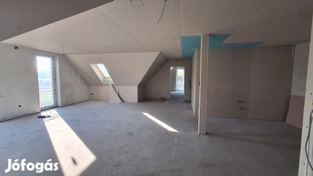 Jászberényben kiváló csendes utcában sorházi lakások eladók!