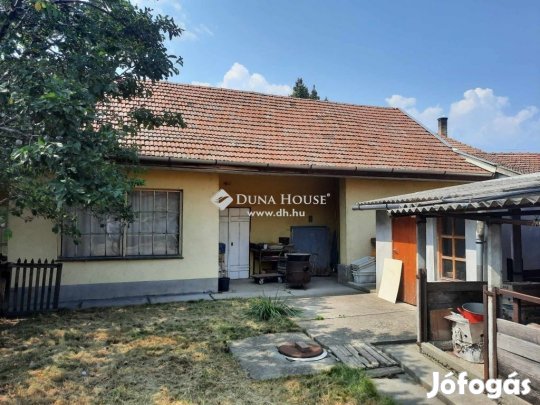 Jászberényi 140 nm-es ház eladó