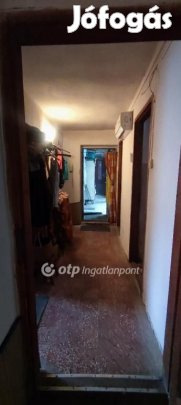 Jászberényi 78 nm-es ház eladó