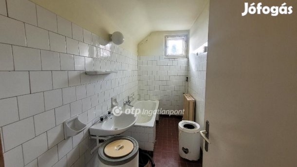 Jászberényi eladó 159 nm-es ház