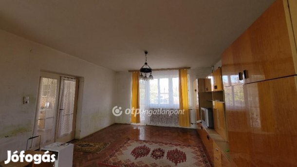 Jászberényi eladó 159 nm-es ház