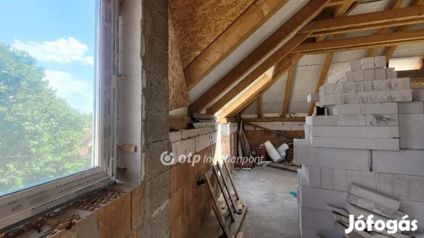 Jászberényi eladó 60 nm-es lakás