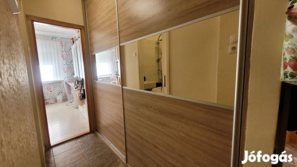 Jászberényi eladó 62 nm-es lakás