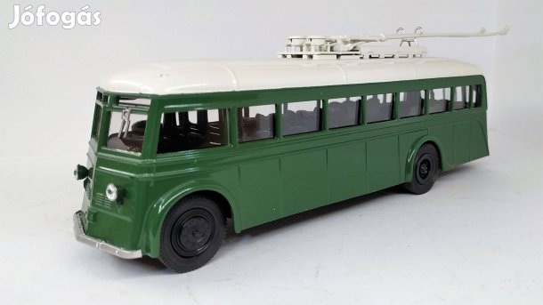 Jatb-1 trolibusz modell 1:43 bontott hibátlan eladó