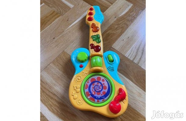 Játék gitár babáknak