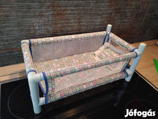 Játék gyermek ágy játékbabáknak