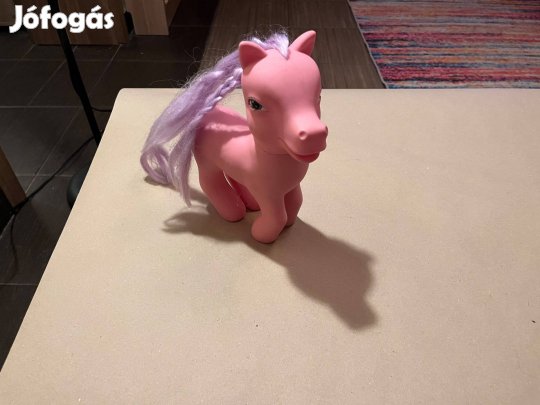 Játék póni figura