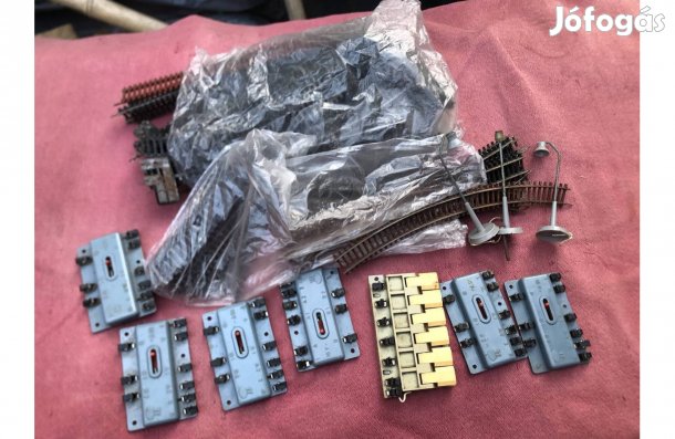 Játék vasút modell, villany vasút alkatrész csomag 60000 Ft