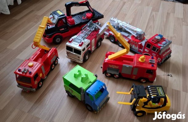 Játékautók - tűzoltó, munkagép, teherautó, lendkerekes targonca - 7 db