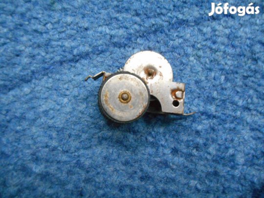 Játékba való régi lendkerék