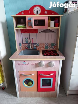 Játékkonyha - fából, kiegészítőkkel