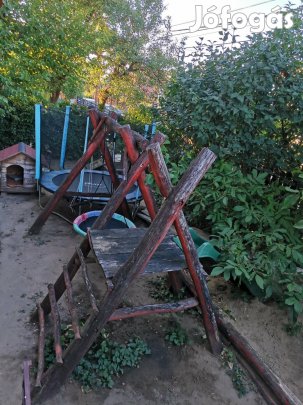 Játszótér eladó! 