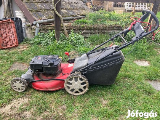 Javításra szoruló MTD önjárós fűnyíró eladó