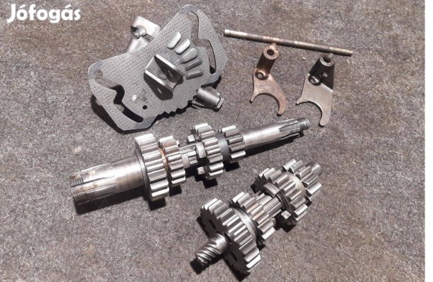Jawa 350 / 634 / 638 komplett gyári váltó szett