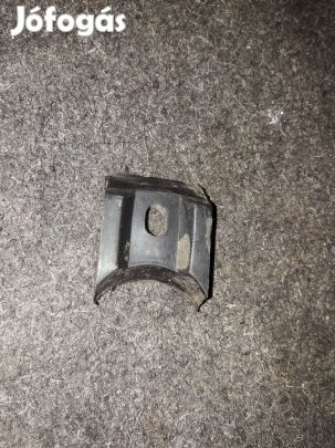 Jawa Babetta 210 gyári benzintank leszorító fül