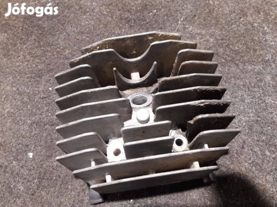 Jawa Babetta 210 gyári hengerfej