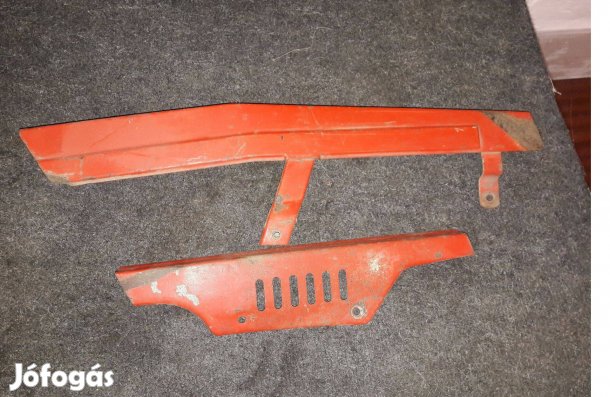 Jawa Babetta 210 láncvédő pár ( piros )