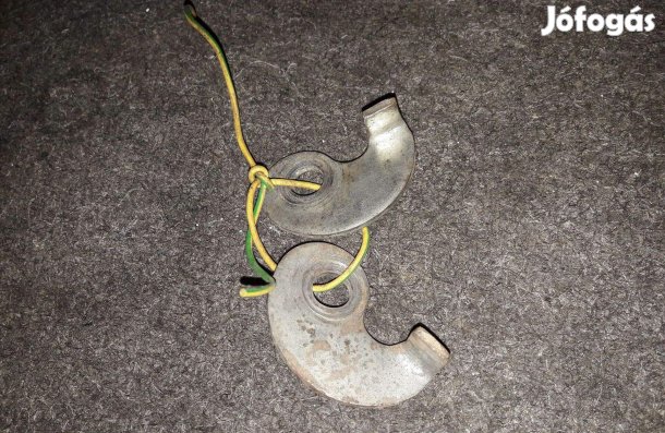 Jawa Babetta gyári hátsó kerék / lánc feszítő csiga pár